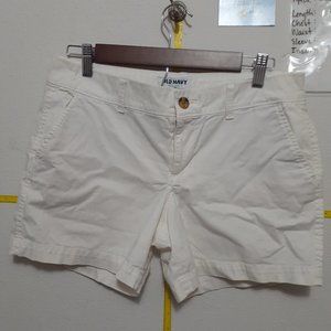 Old Navy Women's Mid Rise Off White Beige Shorts Size 4 EUC Relaxed Fit Khaki